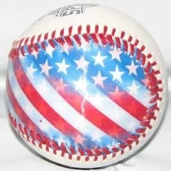 Disney Collectible Baseball - Braves 2007 – Flag -Boutique Disney Toy Store BB10YRFLAG3